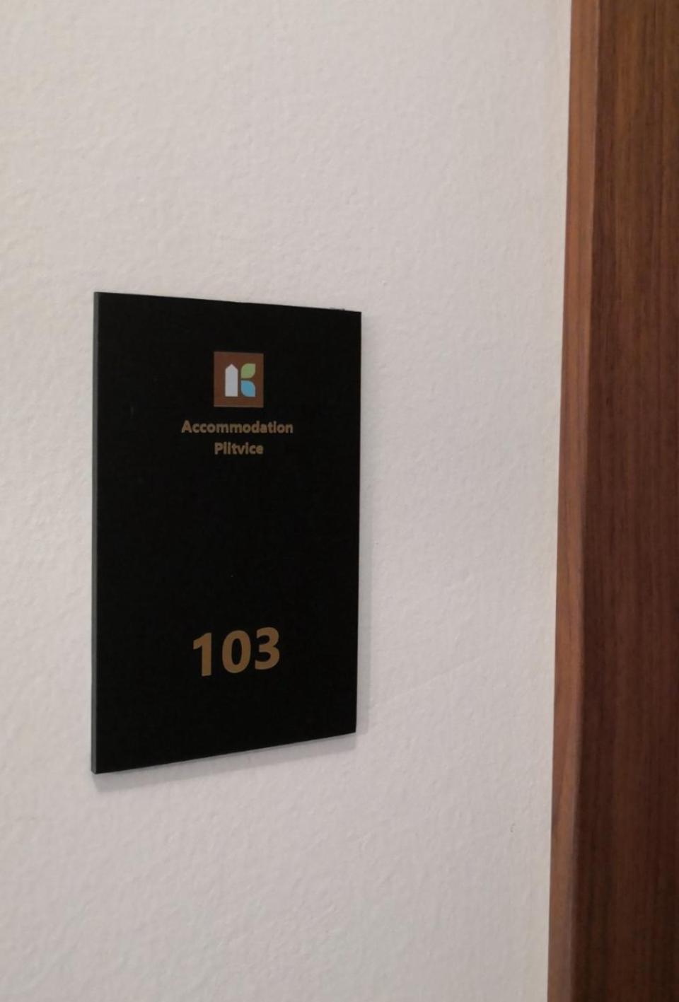 Accommodation Plitvice コレニツァ エクステリア 写真