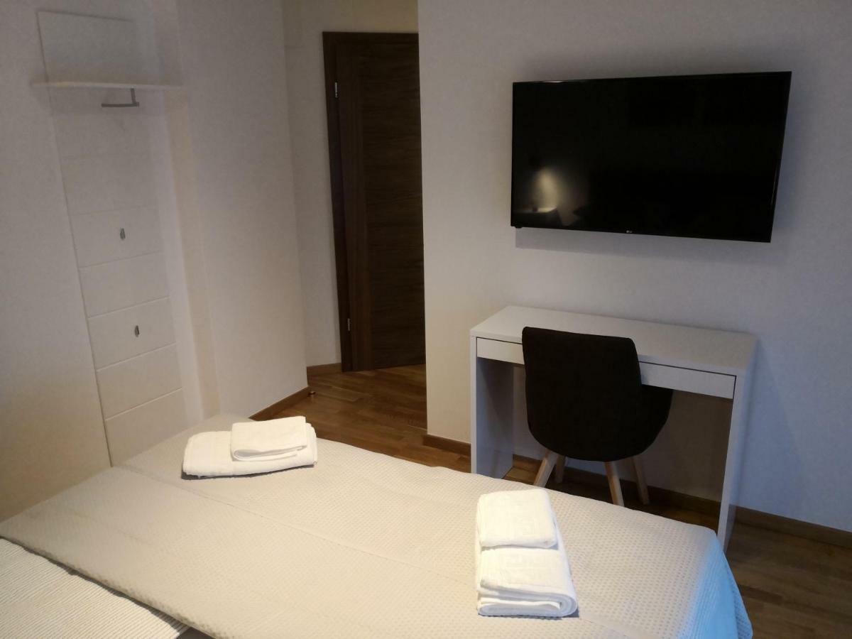 Accommodation Plitvice コレニツァ エクステリア 写真